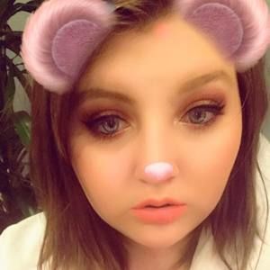 Meet your Posher, Kiah